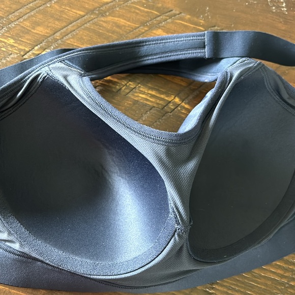 Bra - Picture 4 of 6